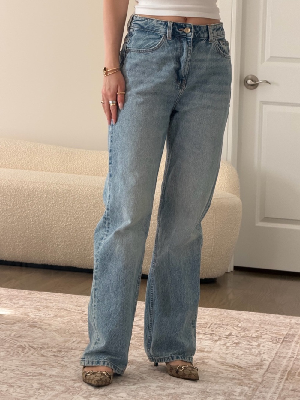 Zara Light Blue Women's Straight-Leg Jeans